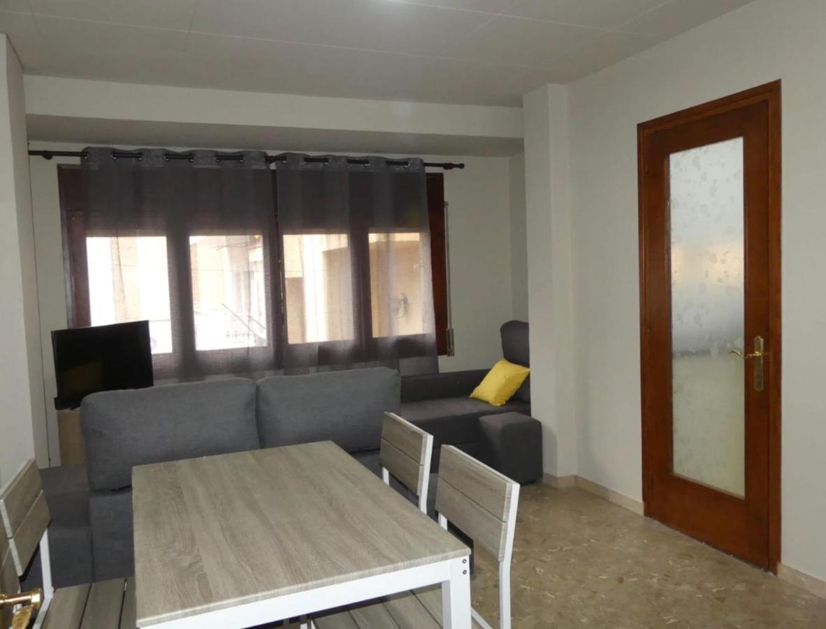 Apartament Encantador Al Centre De Vic Aptgarbi 외부 사진