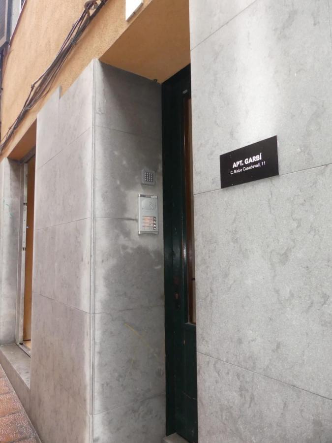 Apartament Encantador Al Centre De Vic Aptgarbi 외부 사진